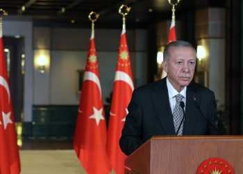 Cumhurbaşkanı Erdoğan: Yangının yayılması durduruldu