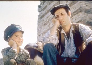 Gül Sunal: Askerlere Kemal ile konuşma yasağı gelmişti